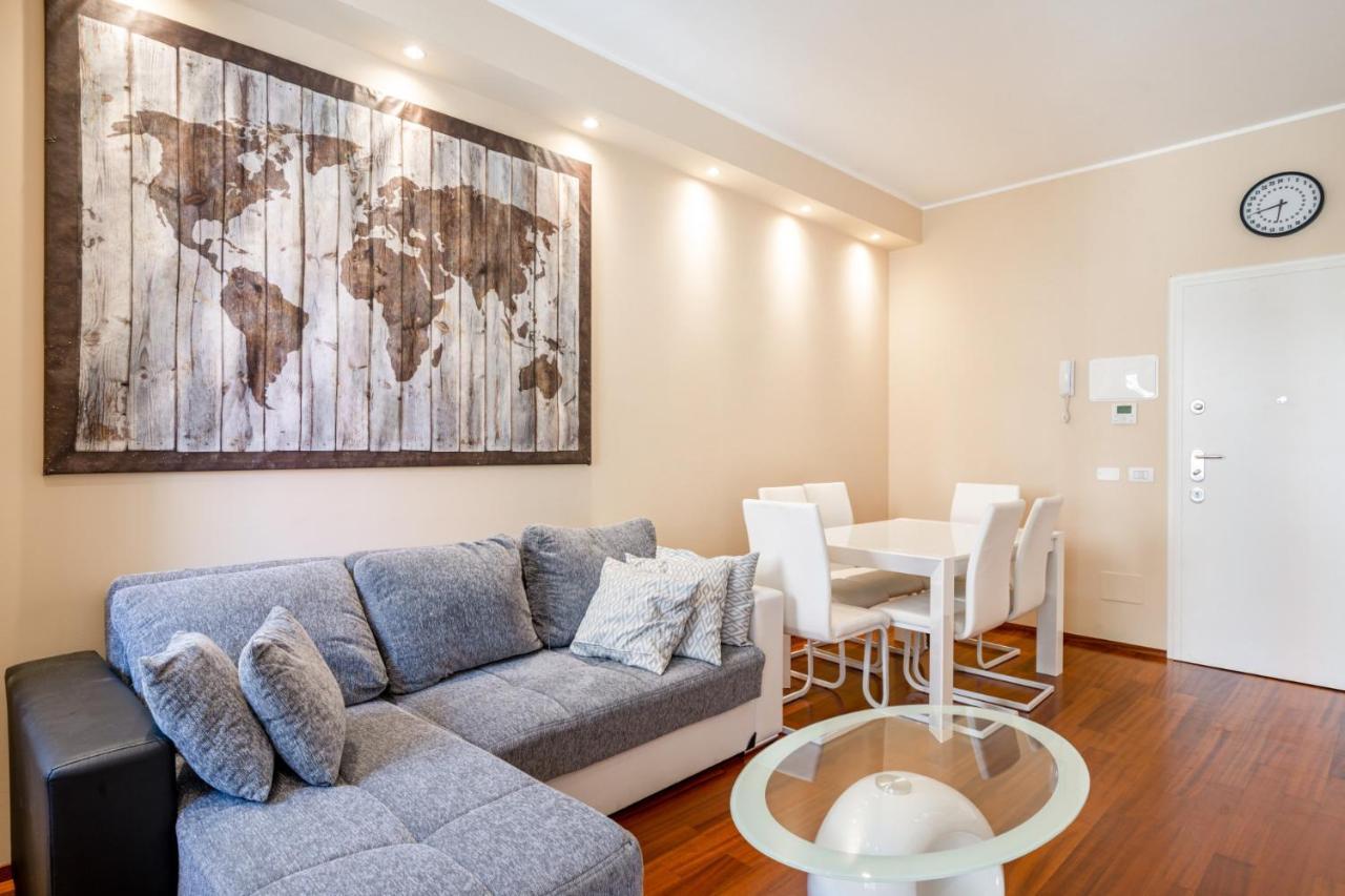 Smart And Flat In Porta Venezia By Easylife Apartment Milan
