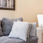 Smart And Central Flat In Porta Venezia By Easylife