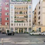 Smart And Central Flat In Porta Venezia By Easylife